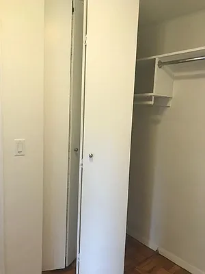 Rented by Hampshire Assets LLC | media 35