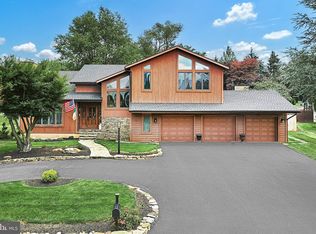 873 Heritage Hills Dr, York, PA 17402