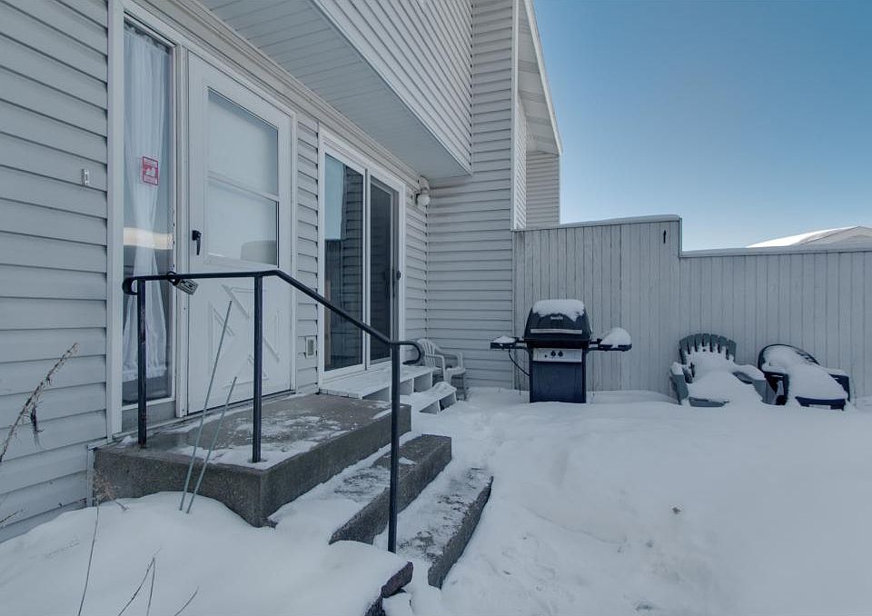 1st image of 2272 Tower Ct