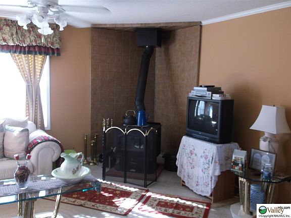 5th image of 18692 Wells Rd