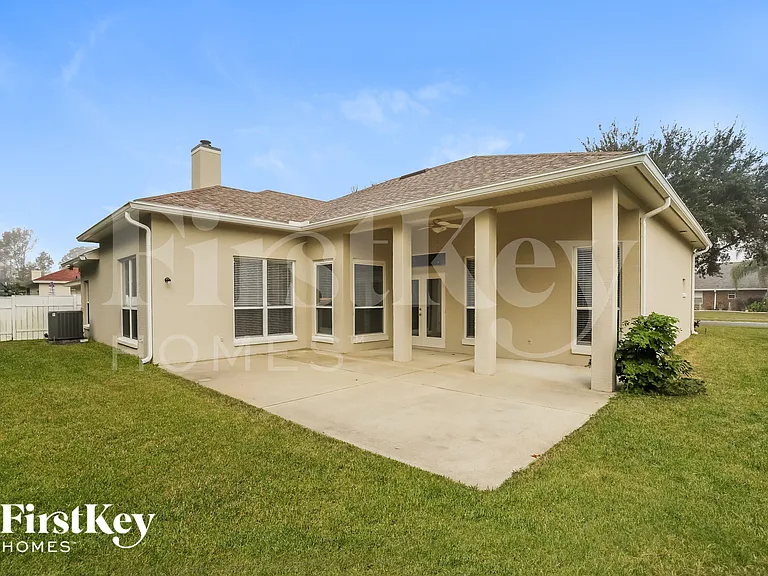1850 Beth Ct — Photo 14