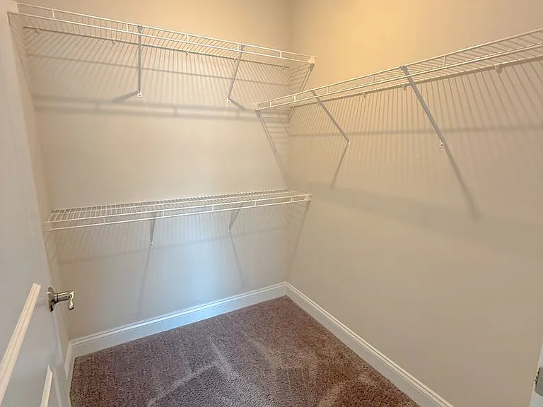 1, 2 and 3 Bedroom Apartments with Utilities near NCSU! — Photo 18