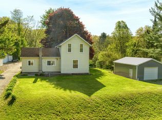 443 S Jackson St, Hanover, MI 49241