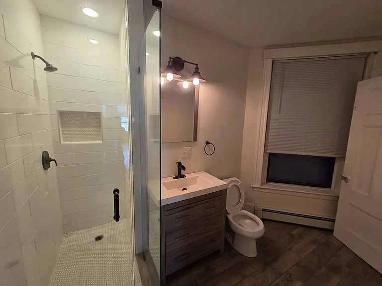 499 Beacon St #4 — Photo 4