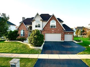 25505 W Rock Dr, Plainfield, IL 60586