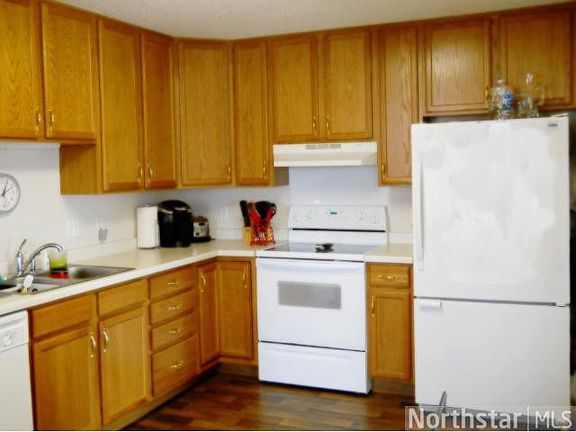 2nd image of 170 Emerson Ave E APT 103