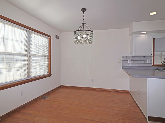 5th image of 1298 E 15th Ave