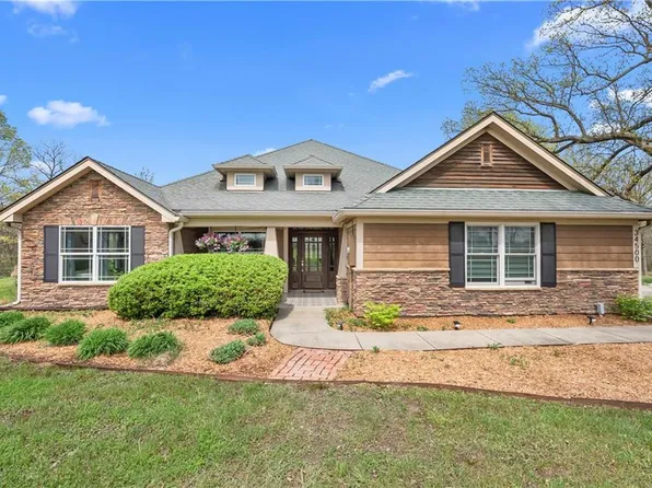 34500 E 176th Ter, Pleasant Hill, MO 64080