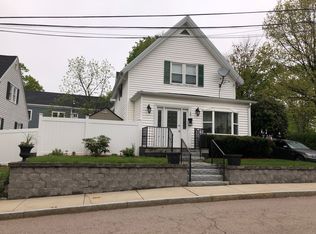15 Franklin St, Hyde Park, MA 02136
