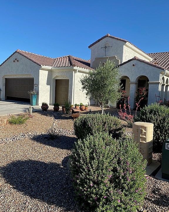 1st image of 2539 E Josephine View Dr