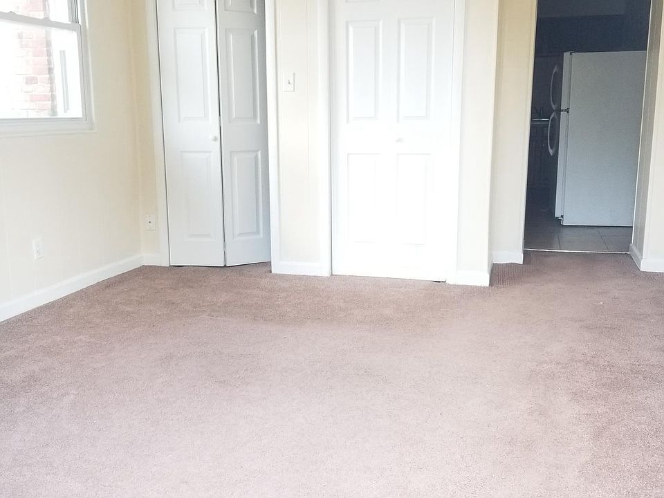 1st image of 412 N 3rd Ave APT D