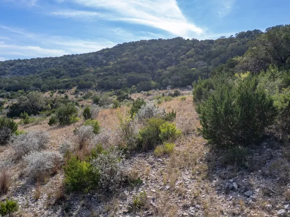 22189 State Hwy 55, Uvalde, TX 78801