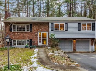 2 Old Causeway Rd, Bedford, MA 01730