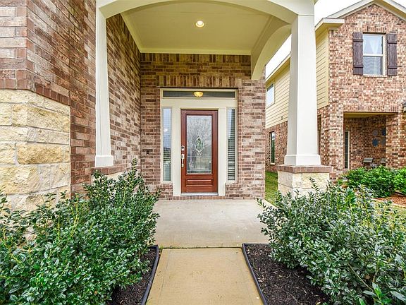 3rd image of 20703 Sweetstone Grove Ln