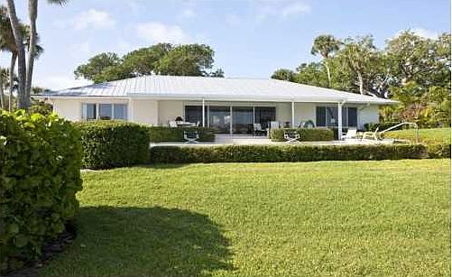 3rd image of 329 LIVE OAK Drive