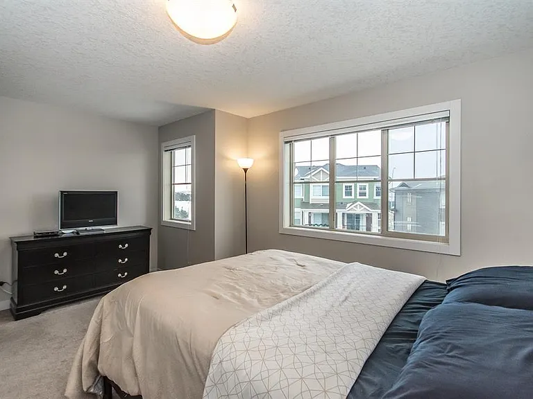 451 Sage Hill Grv NW — Photo 10