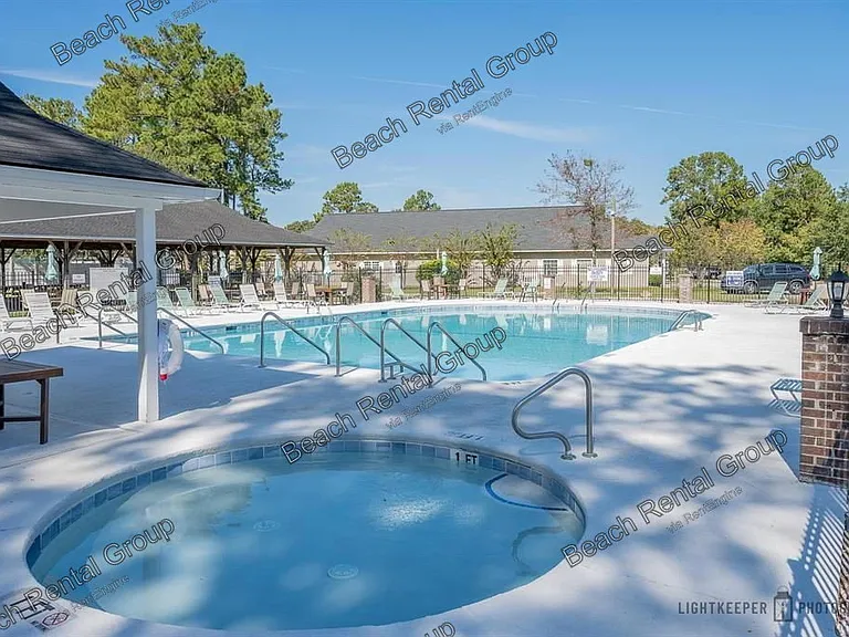 6661 Wisteria Dr — Photo 23
