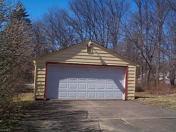 2nd image of 1470 Eastland Ave SE