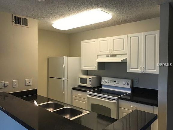 2nd image of 10110 Winsford Oak Blvd APT 617