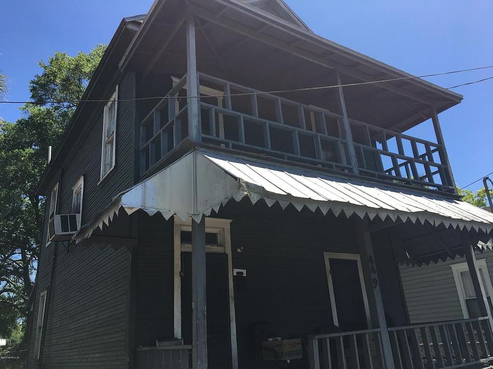 1st image of 449 Belfort St