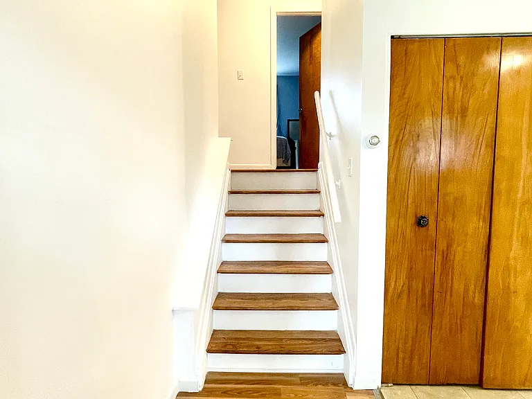 1322 Elliott Ave — Photo 10
