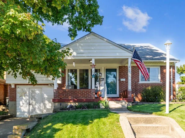 3435 Moonridge Dr, Cincinnati, OH 45248