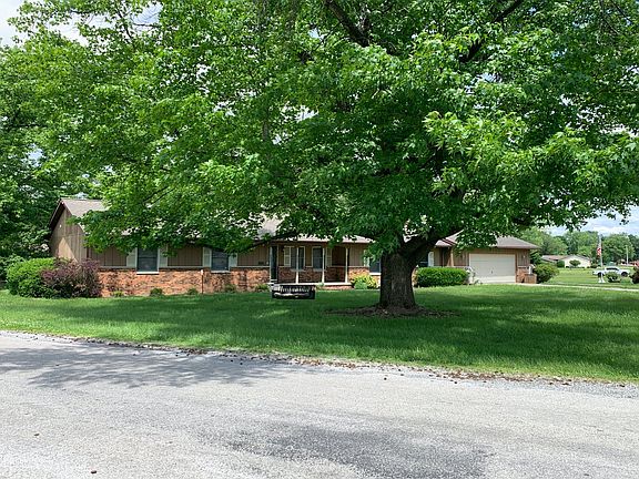 3rd image of 702 Pawnee Dr