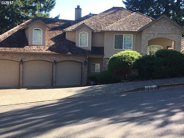 1st image of 19663 Wildwood Dr