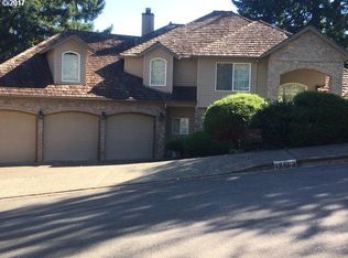 19663 Wildwood Dr, West Linn, OR 97068