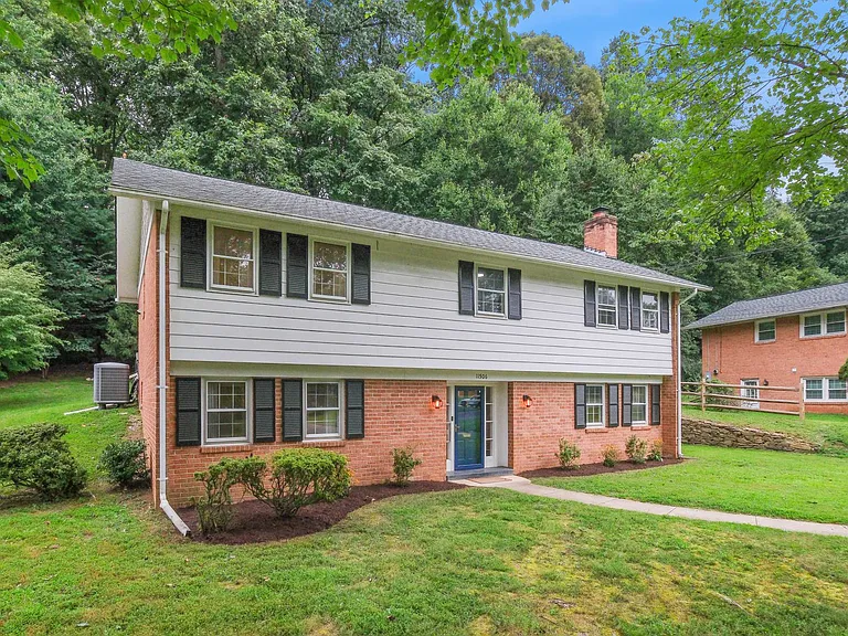 11506 Stonewood Ln — Photo 42