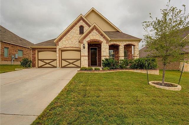 1st image of 1033 Hartman Dr