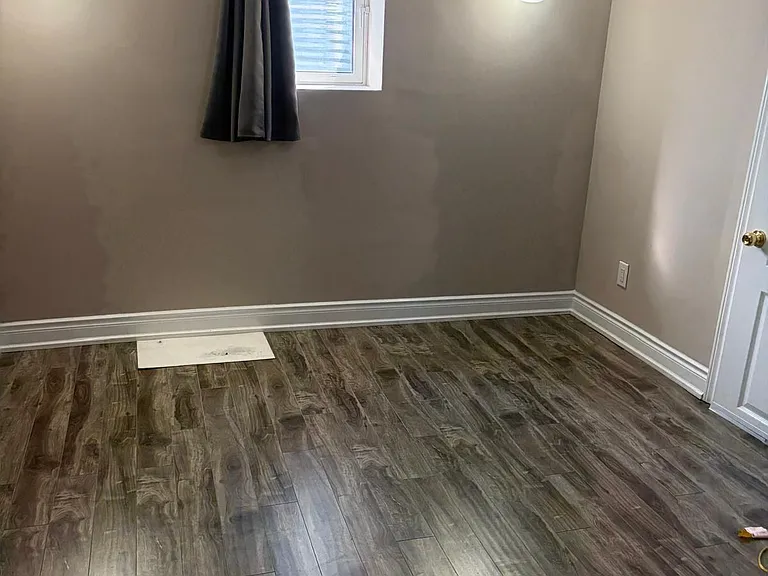 1 Deancrest Rd — Photo 5