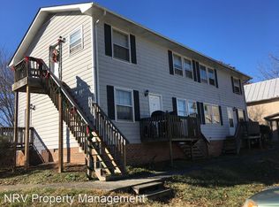 108 Bolling St APT D, Radford, VA 24141