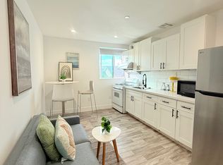 1426 W 35th St #2, Los Angeles, CA 90018