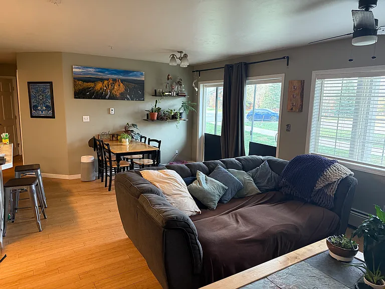3375 Columbine Dr #201 — Photo 6
