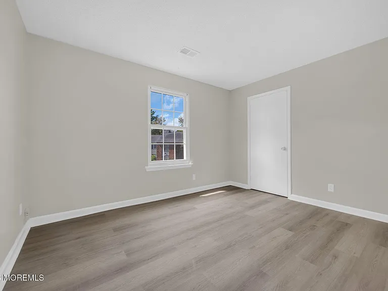 10-5 Boise Ct — Photo 16