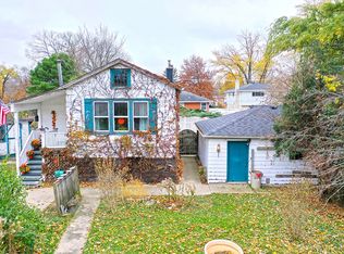 9039 26th St, Brookfield, IL 60513