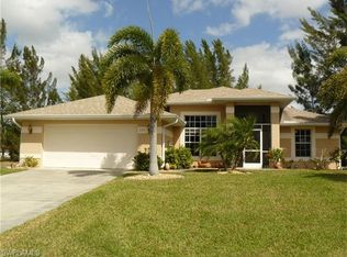 333 SW 21st Ln, Cape Coral, FL 33991