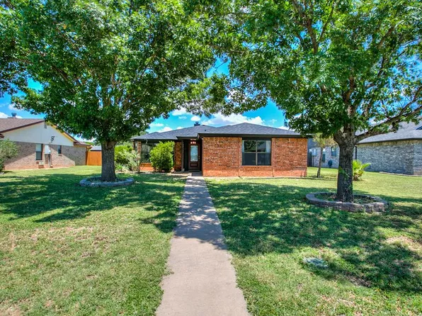 1106 Gregory Dr, San Angelo, TX 76905