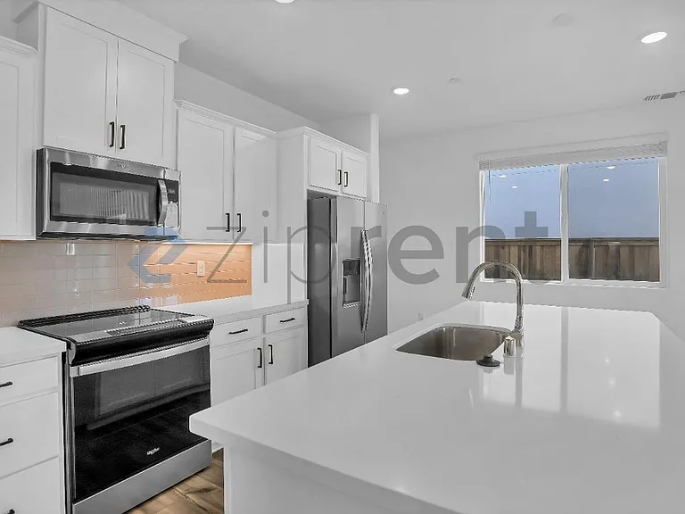 1518 N Central Ave #A — Photo 17