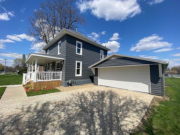 2nd image of 708 Beaver St
