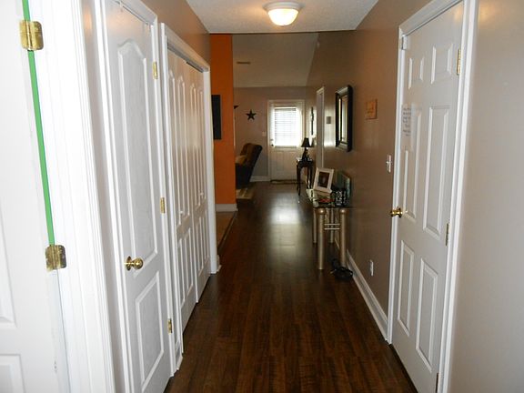 5th image of 801 Hogan Way