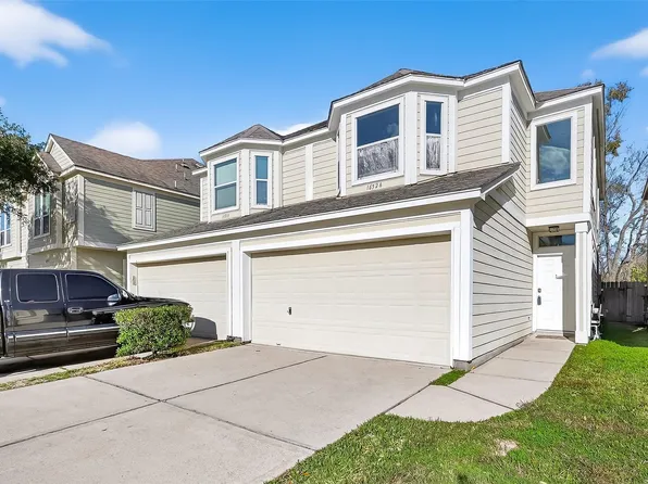 16526 Pentonshire Ln, Houston, TX 77090