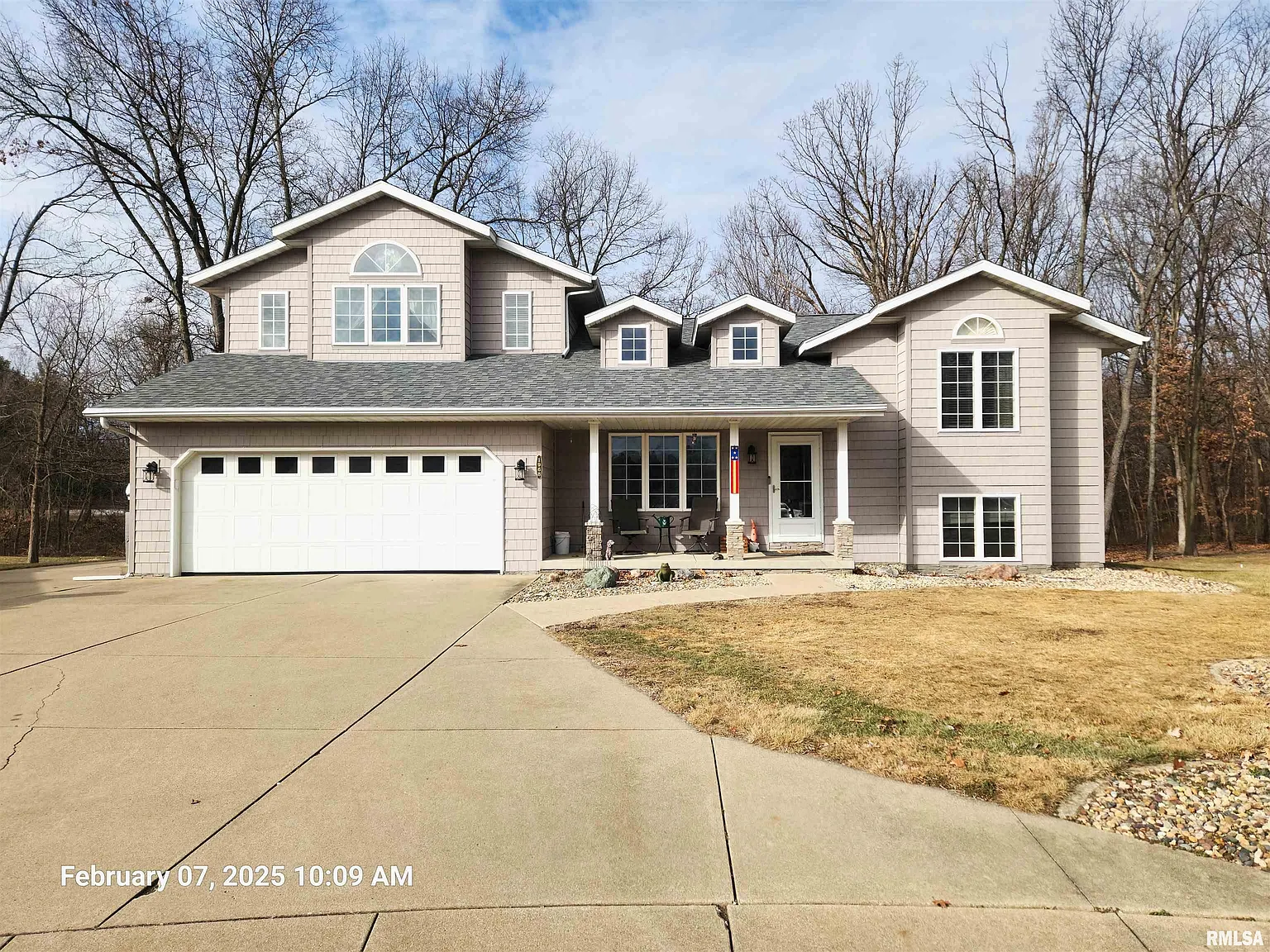 1968 Deer Ln photo 1