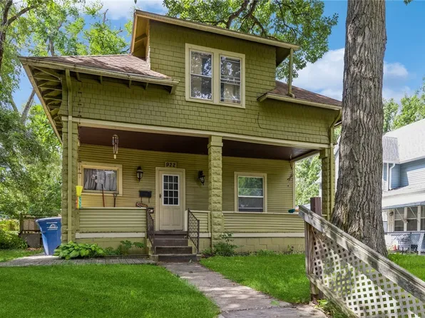 922 Clinton Ave, Des Moines, IA 50313