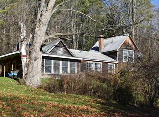 622 Willowbrook Rd, Sudbury, VT 05733