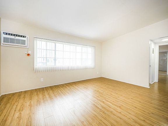 5th image of 3638 Midvale Ave #5618