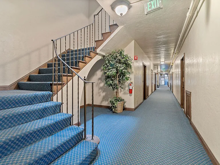 540 Alcatraz Ave. — Photo 13