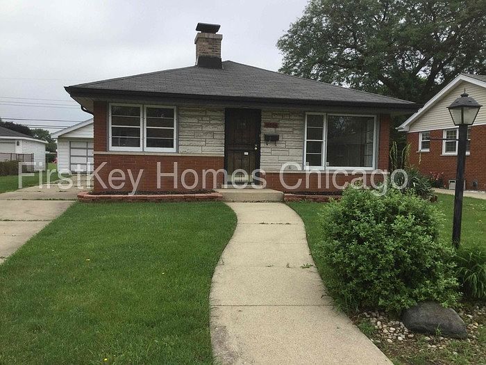 1st image of 16506 Claire Ln