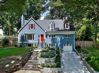 3141 N Thomas St, Arlington, VA 22207